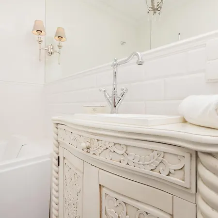 Tartaczna 2 - Old Town By Renters Apartamento